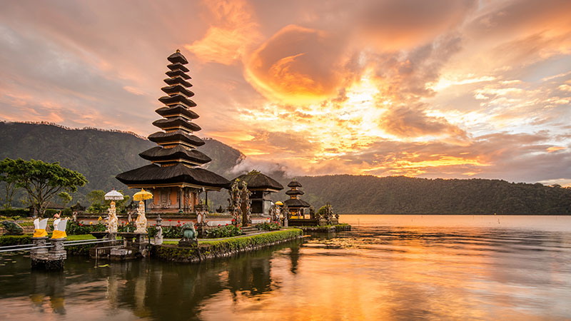 Pura Ulun Danu Bratan, Hindu temple